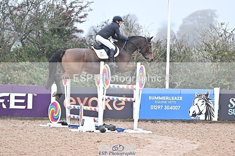 251029-115328-00397 - Newcomers and 1.10m