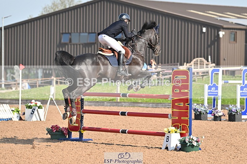 240512A-091830-16658 - Cls 47 Snr 1.20m Open