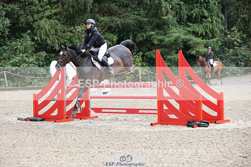 250831A-123417-10229 - Cls 42 Snr 1m Grand Prix