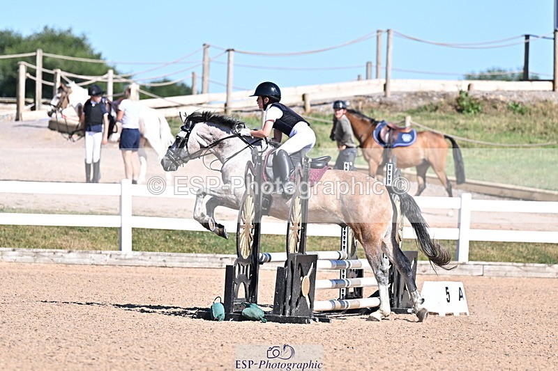 250708A-165829-00158 - 70cm Classes