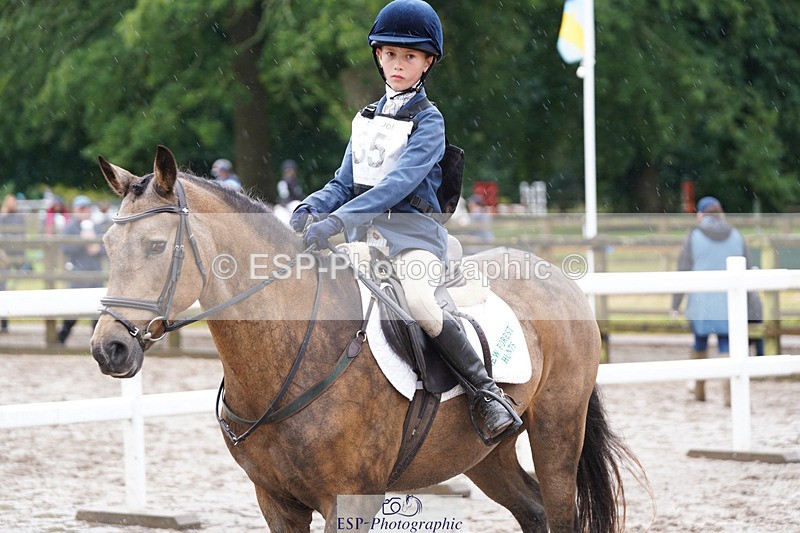 240824X-101540-22725 - 70cm Round 1 9.30 to 11.10