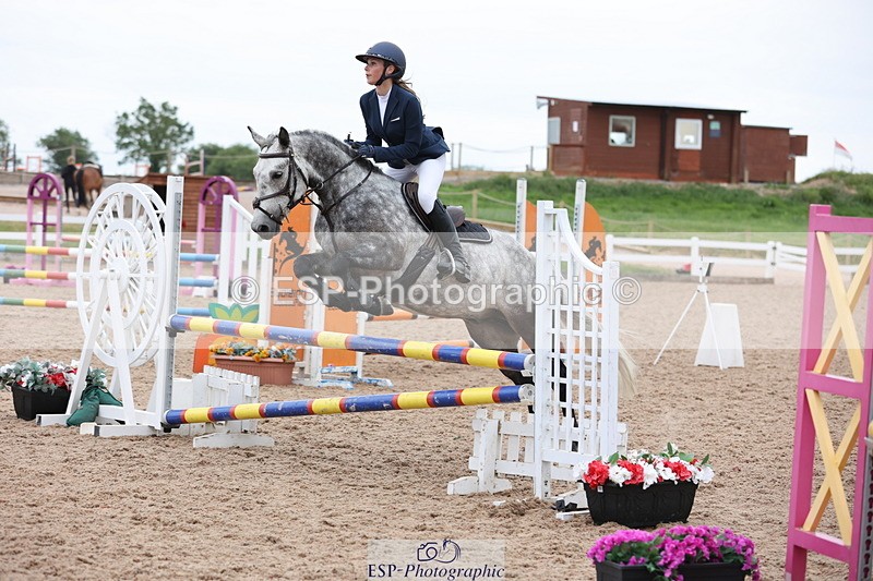 240630A-182948-16419 - Cls 28 Stepping Stones 128cm + 138cm