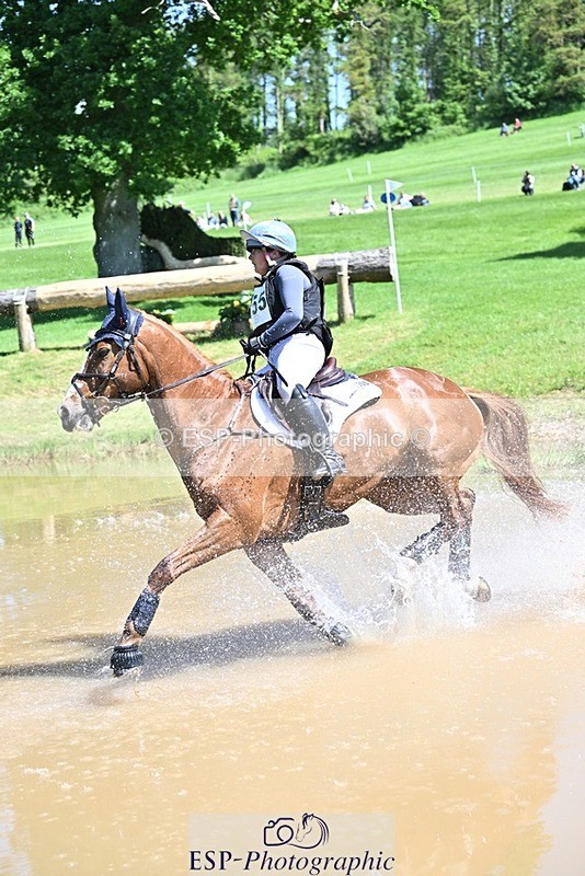 240525-112910-12358 - 355-GLOBAL_EXOTIC-Jemima_Stratton