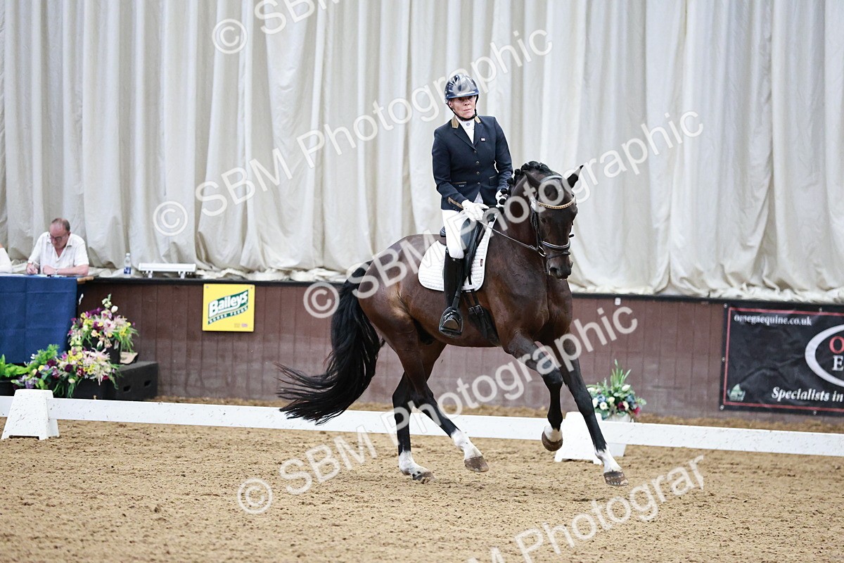 SBM_000555 - Class 1 - Prelim 6 Gold - 11.24-12.40