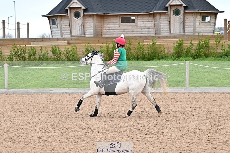 241215-101742-00240 - 70cm