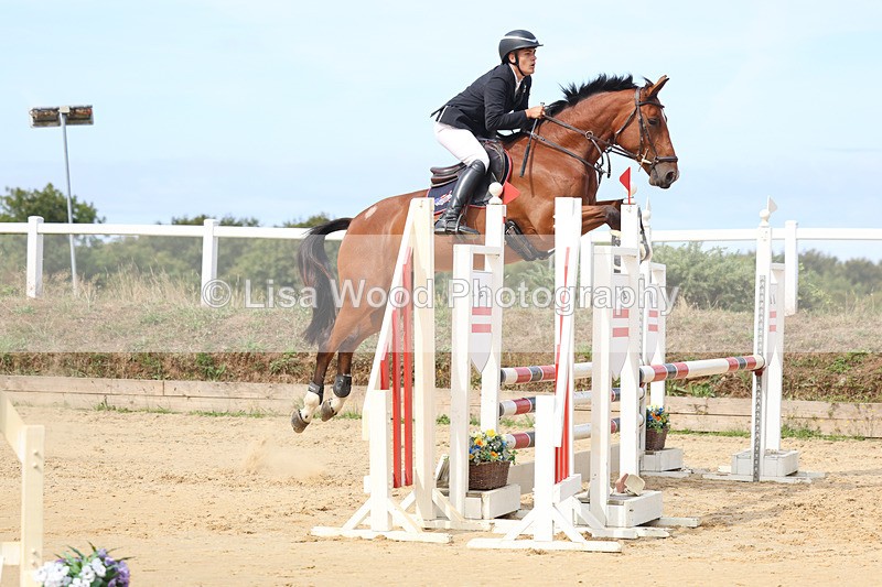 3E7A3439 - Class 4: Senior British Novice/90cm open