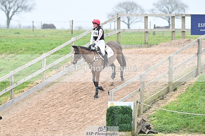 250118-133247-01230 - Cls 3A&B 90cm 13.20 to Coursewalk