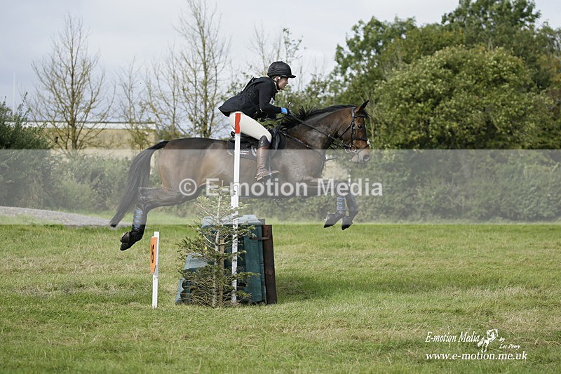  WWHT 031021 3182 - Intermediate (0.90m)  03/10/21