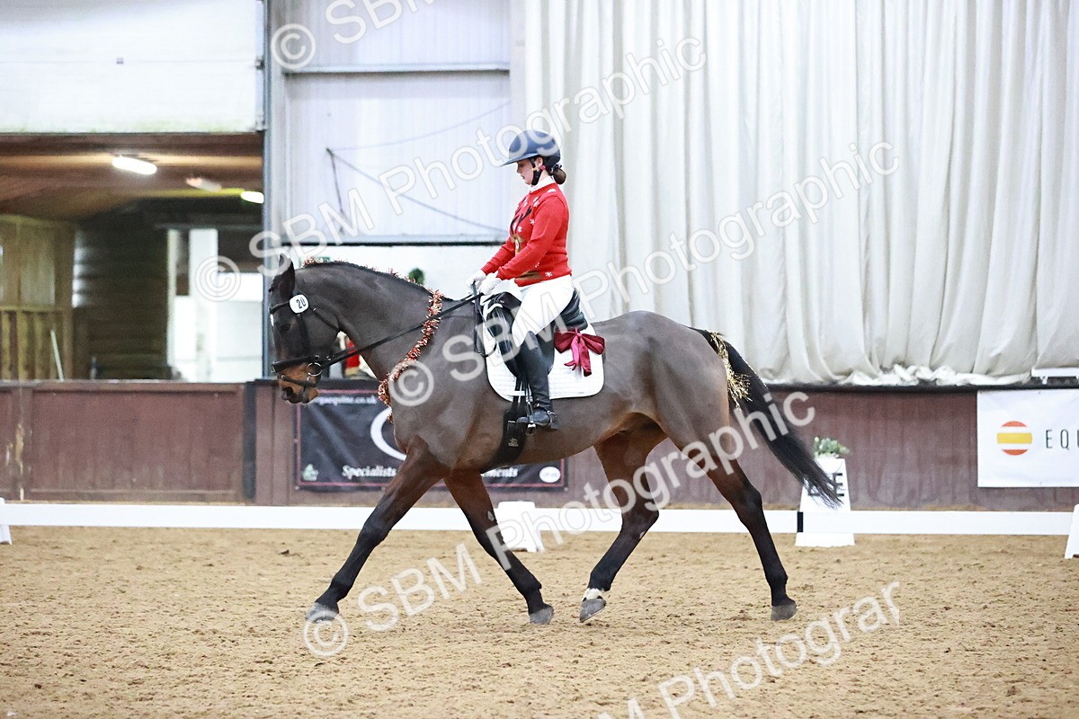 SBM_001795 - Class 9 - Novice 4