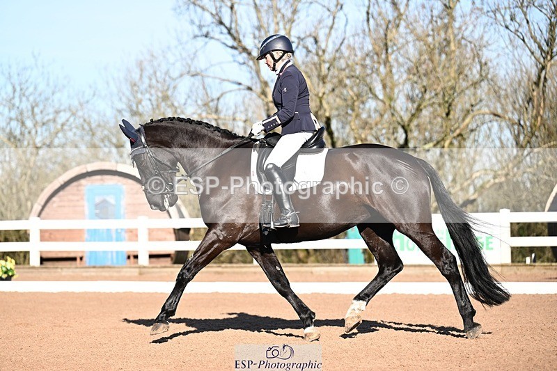 260214-103255-03425 - 115-Louise.Hutchinson