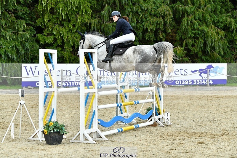 230712-182704-25781 - Cls 57 Newcomers & 1.10m Open