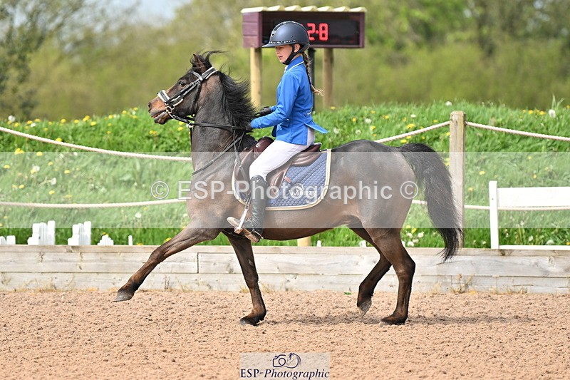 240506A-110545-08395 - Cls 3  Pony Discovery & 90cm Open