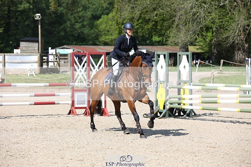 230513-103901-03931 - Cls 18 Snr 1.05m Open