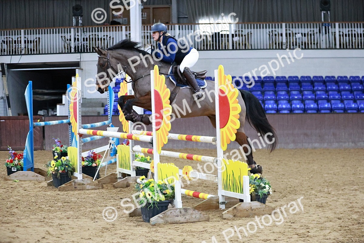 SBM_001115 - Class 4 - Senior Newcomers - 1.10m