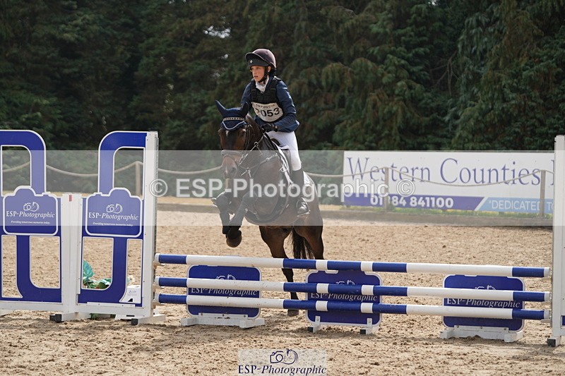 250824A-121350-35878 - 2053-Ava.Sampson-Chameleon