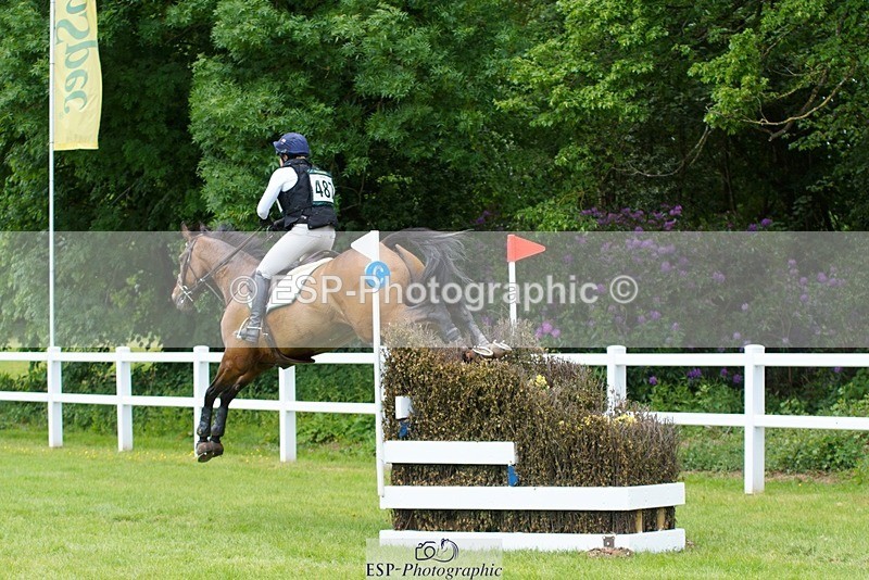 230528-150432-18036 - 487-MGH_GRAFTON_STREET-Pippa_Funnell-XC