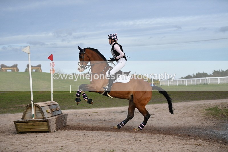 WJ5_9895 - Time 16:32 to 16:53