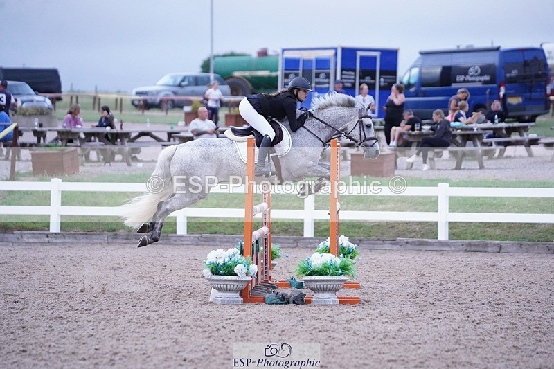 250628-205106-08675 - Cls 26 Pony Foxhunter & 1.10m Open