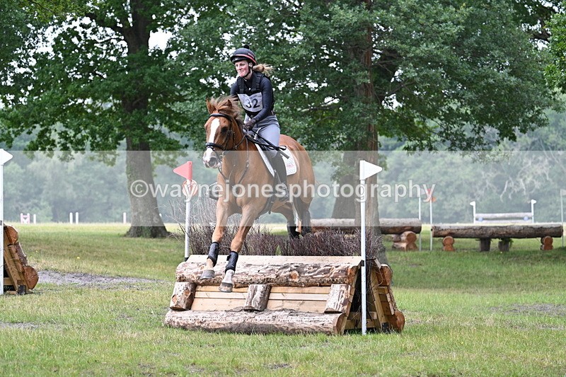 WJ7_9895 - Time 12:46 to 12:55