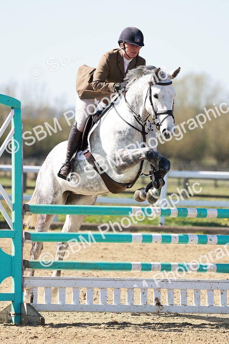 SBM_004628 - Class 17 - Senior Newcomers - 1.10m