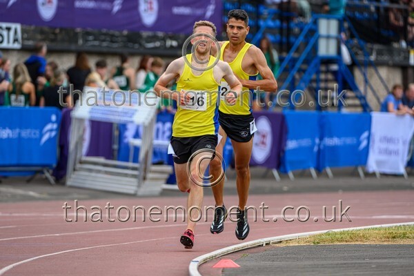 Sen25SUN-929321 - Track Male