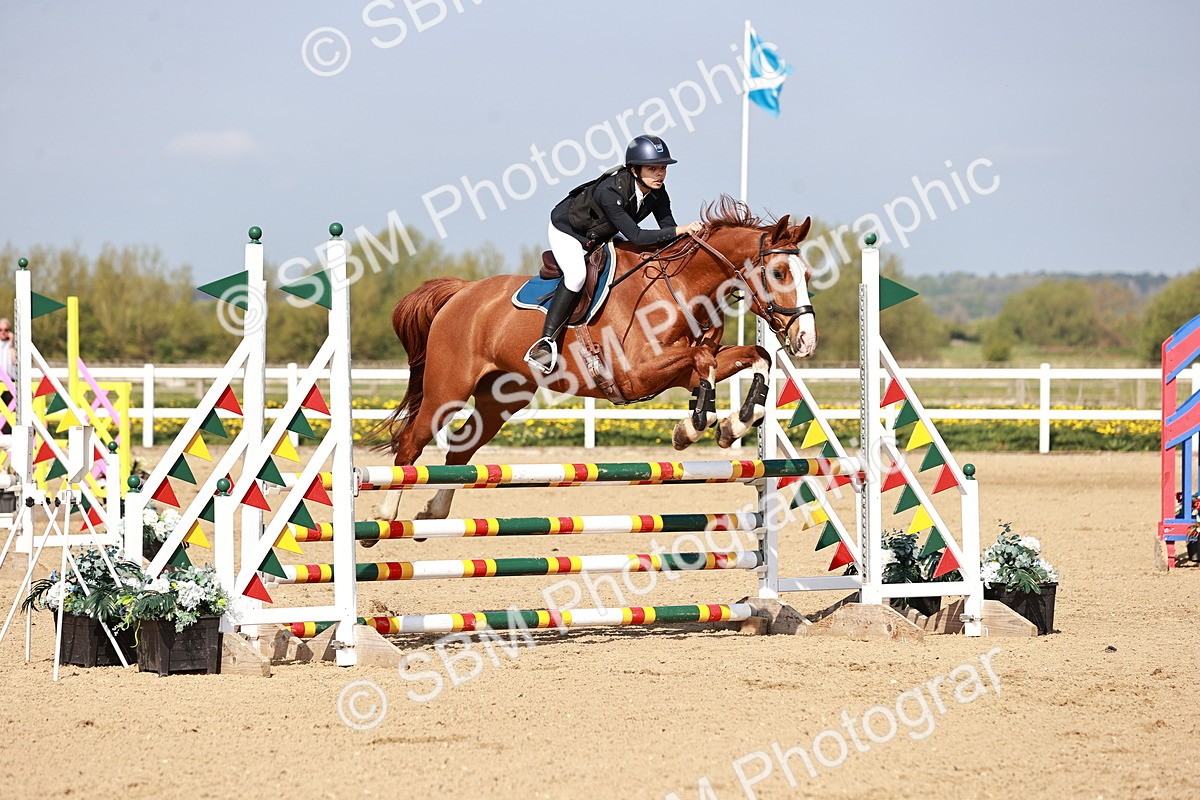  - Class 21 - Senior British Novice - 90cm
