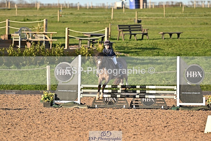 250401-183832-00738 - 80cm Classes