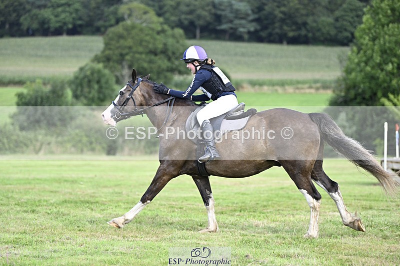 240825X-110314-32431 - 70cm XC 11.00 to 12.00