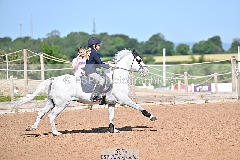 260524-100902-01633 - Cls 49 Pony Intro 70cm