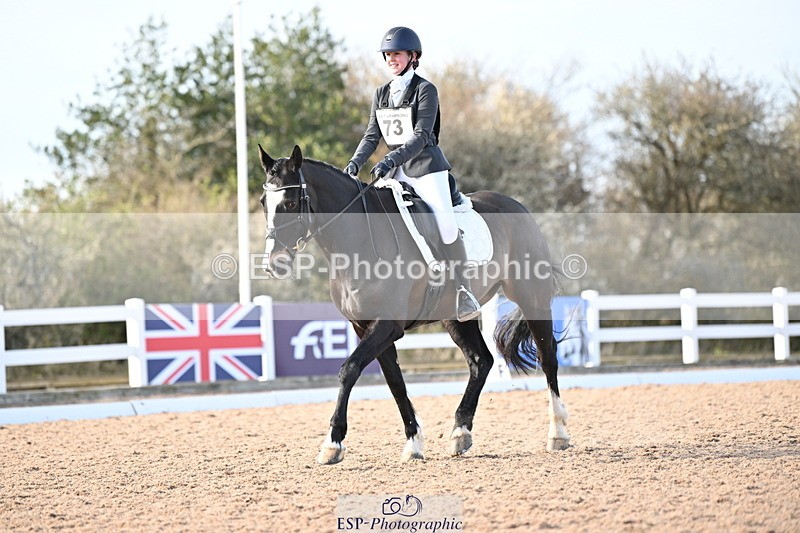 240324A-160041-04689 - Novice 28, 15.33 to 16.15