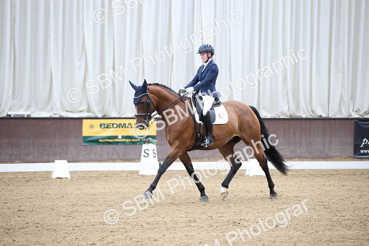 SBM_003966 - Class 8 - Advanced Medium 6 Silver