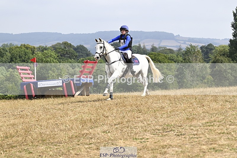 250824A-131019-36802 - 2013-Freya.Irish-Feeney