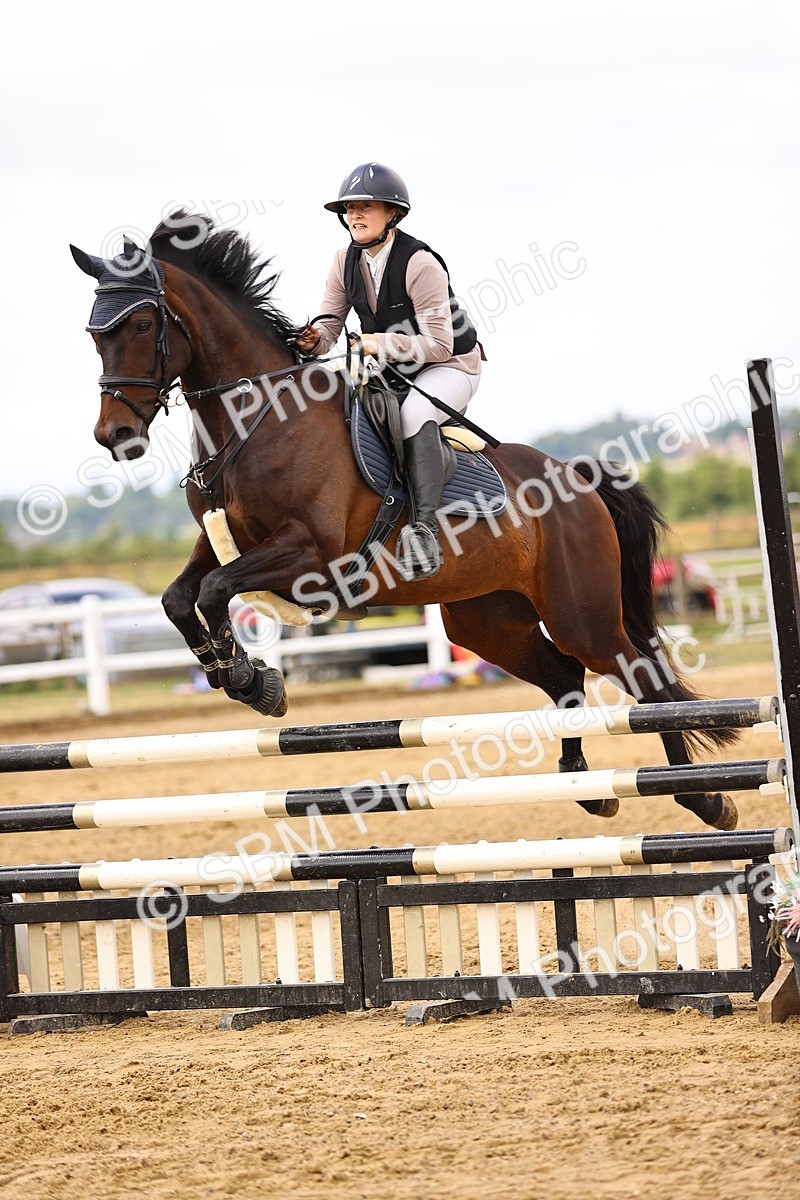 SBM_012968 - Class 13 - Senior British Novice - 90cm Open