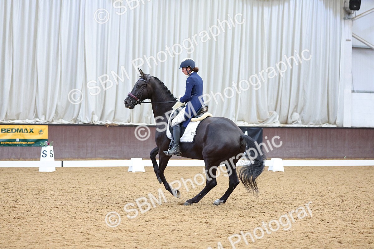 SBM_002940 - Class 19 - FEI INT I