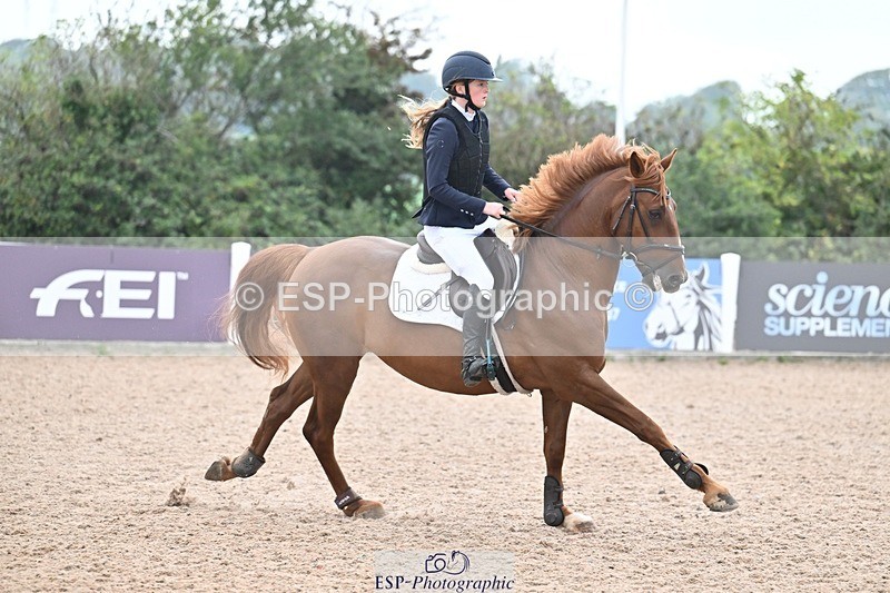 250920-121603-01067 - Cls 24+25 Club and Schools 80cm