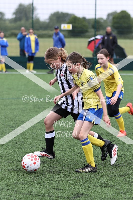 1DX32446 - Sat 6th U12 Girls