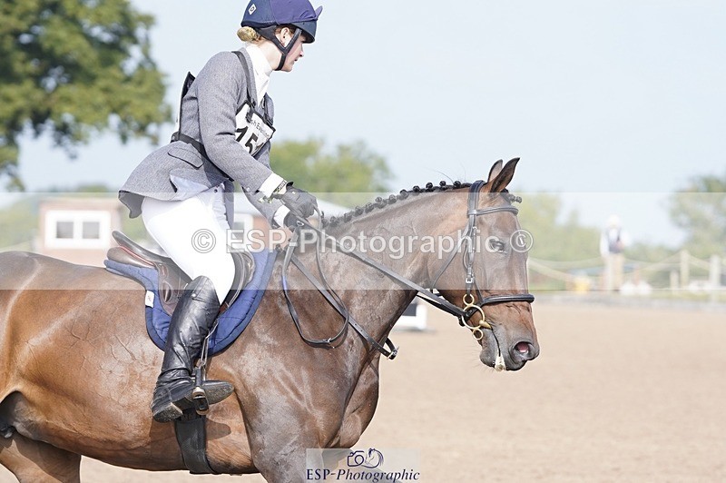 240831A-102414-00254 - 151-Olivia.Fox-Pitt-VIOLETTA.II