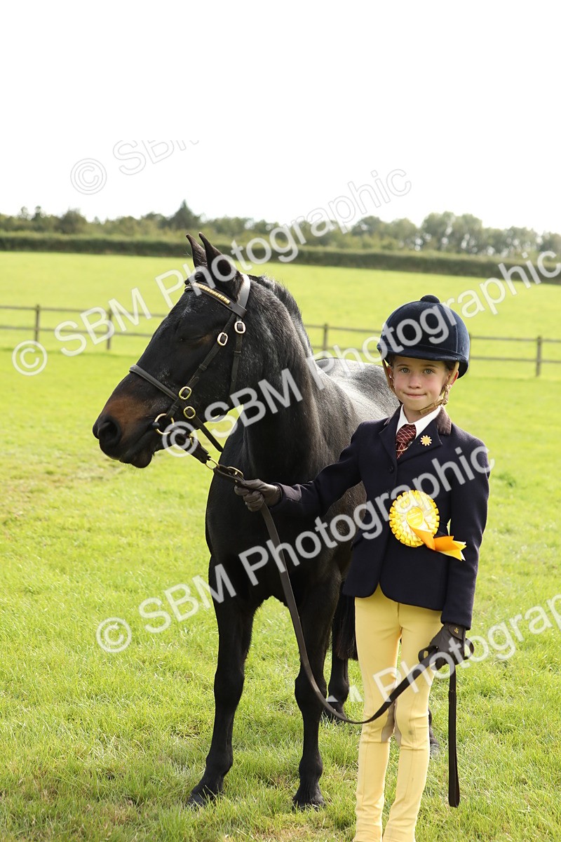 SBM_68774 - S40 - Junior Handler 9-12 Years