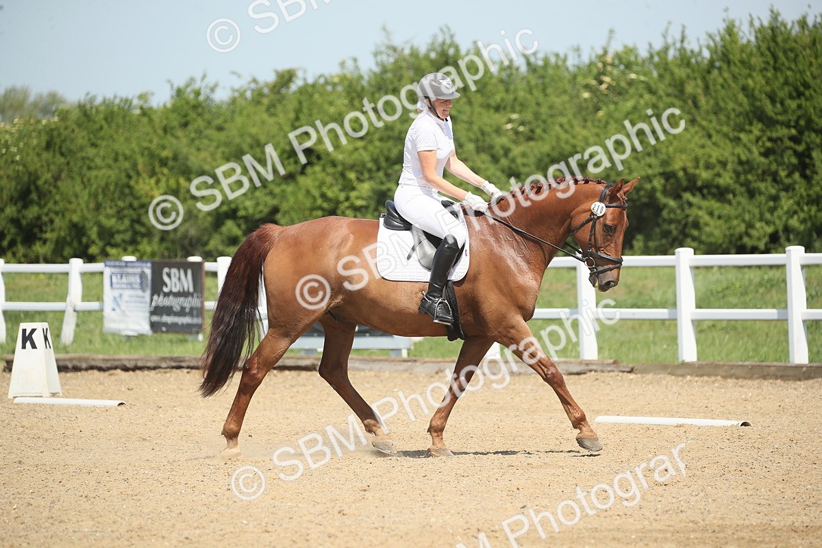 SBM_008683
