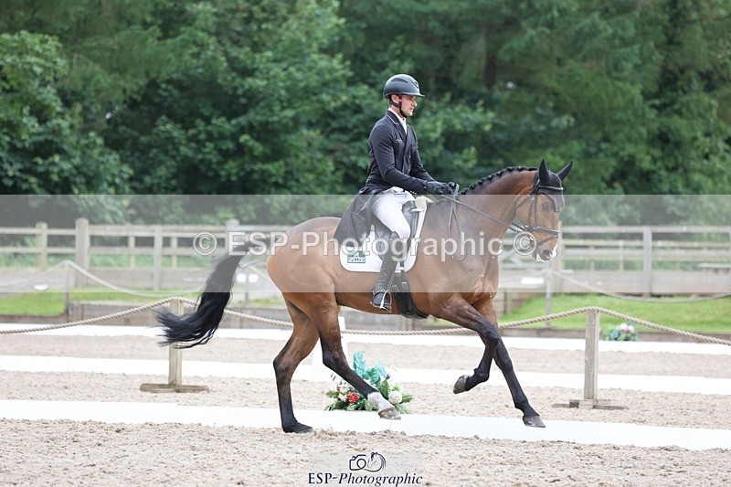 240523-181244-06354 - 320-CARPO_VIVENDI-Jack_Pinkney