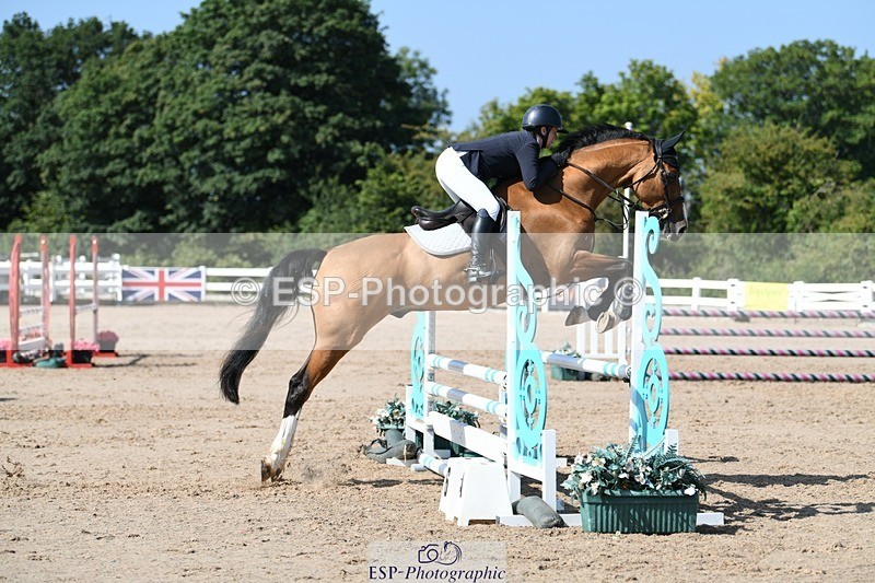 250725-101803-01361 - Cls 6 Snr British Novice and 90cm