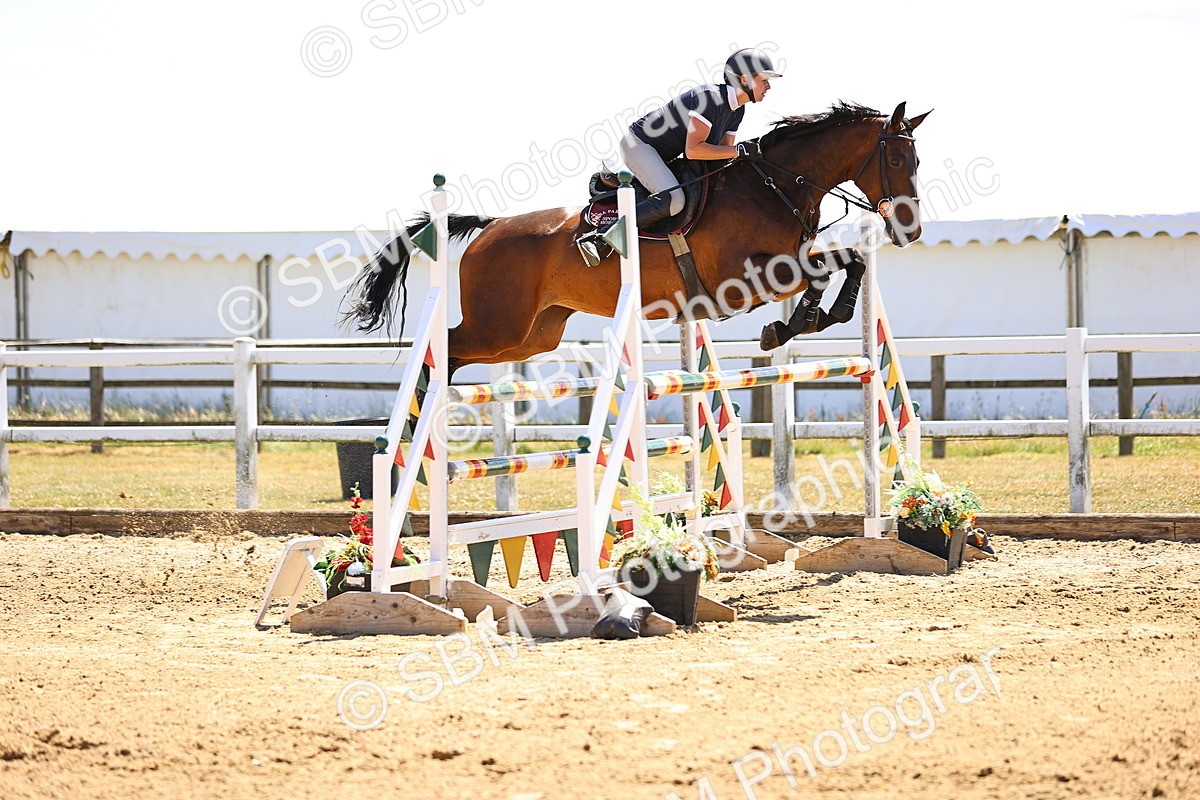 SBM_014774 - Class 15 - Senior Newcomers - 1.10m Open