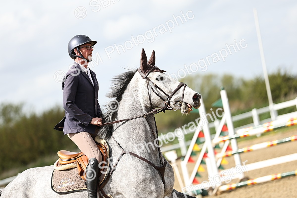 SBM_001188 - Class 4 - Senior Newcomers - 1.10m