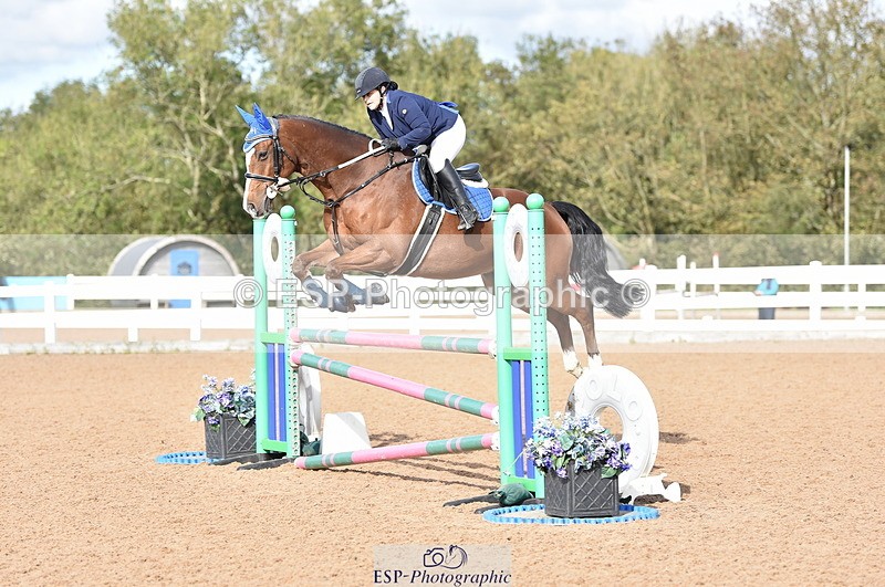 231015A-131836-08288 - Cls 25 95cm Amateur Q 2nd R