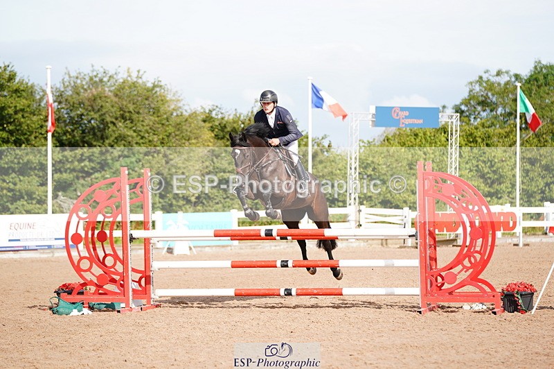 240804A-094228-09917 - Cls 48 Snr Discovery and 1m Open