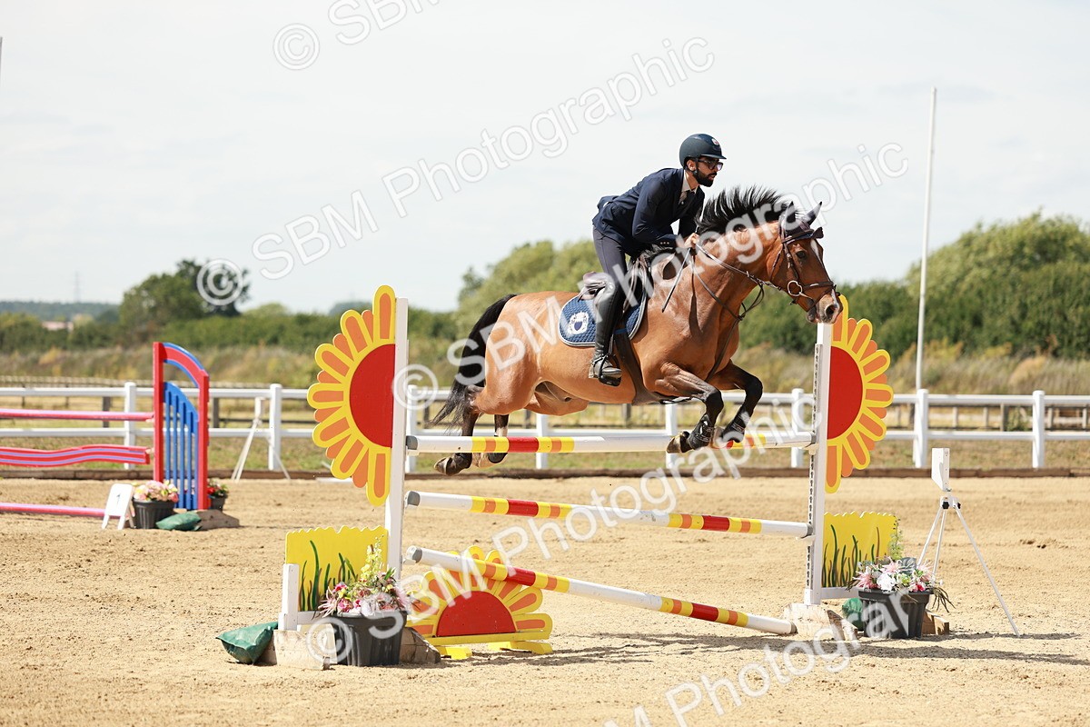 SBM_007824 - Class 4 - Senior Foxhunter - 1.20m Open