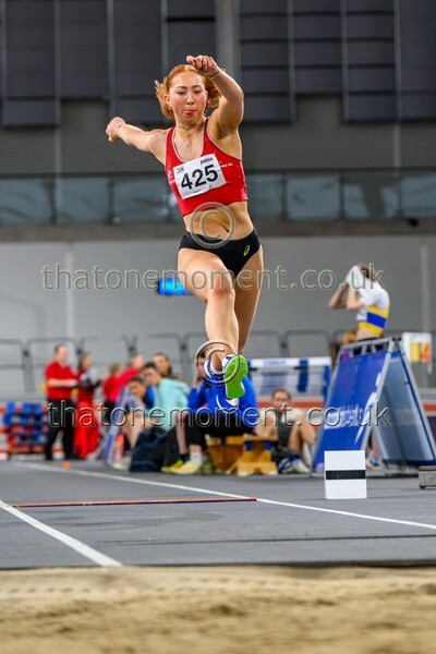 AgeInd25SAT-919171 - Field Female