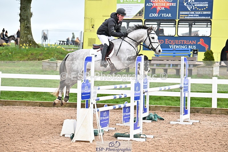 240224A-110924-03332 - Cls 11 Snr 1.05m and 1.10m Open