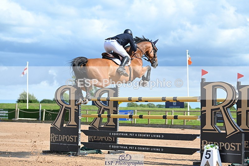 230721A-162949-07714 - Cls 10, 2 Star Big 1.45m Break to End