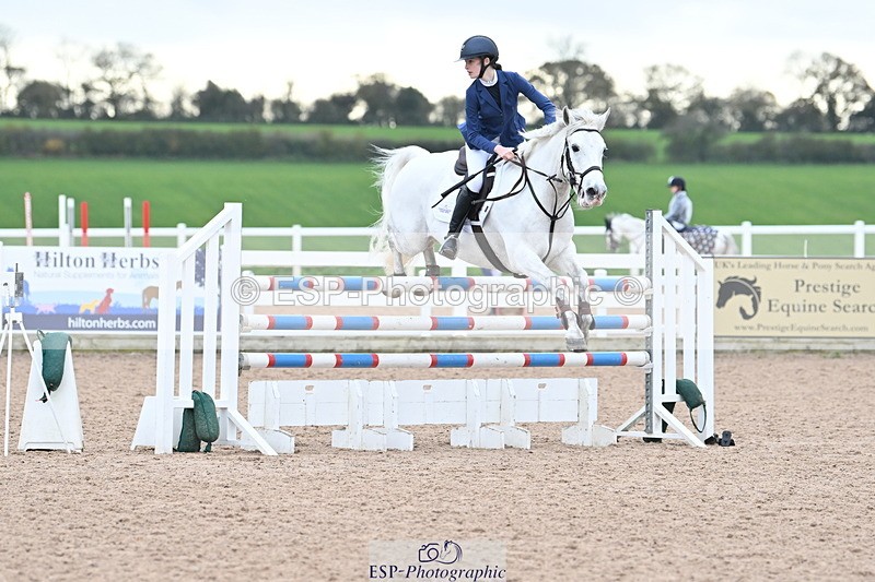 231119A-134944-05937 - Sun Cls 8 BlueChip Pony Coral Qualifier